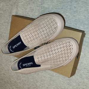Sperry slipons